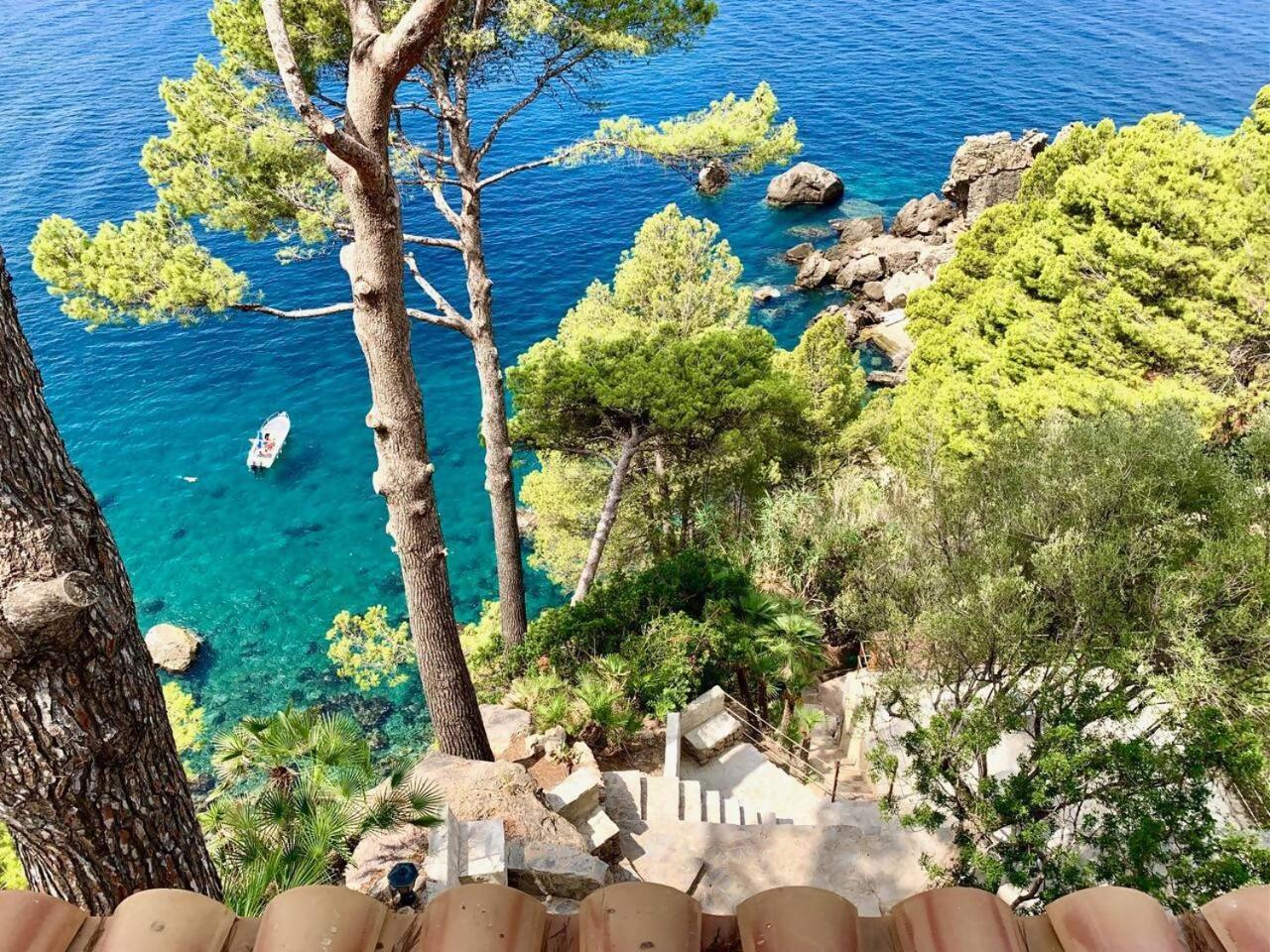 Villa Maripins Con Jacuzzi Y Vistas Unicas Al Mar Banyalbufar